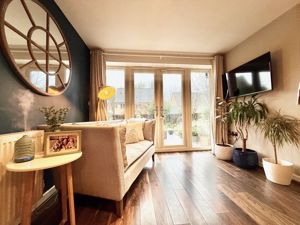 Photo 13- click for photo gallery